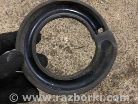 ФОТО Опора пружины для Porsche Cayenne Type 958 (10-18) Киев
