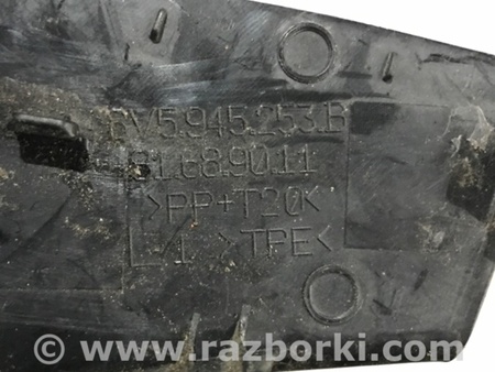ФОТО Пыльник фары для Audi (Ауди) A3 8V1, 8VA, 8V7, 8VS (03.2012-...) Киев