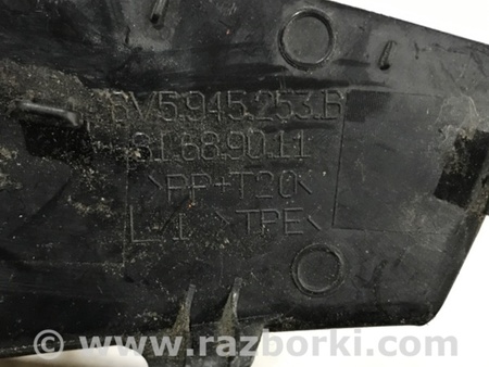 ФОТО Пыльник фары для Audi (Ауди) A3 8V1, 8VA, 8V7, 8VS (03.2012-...) Киев
