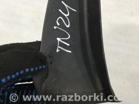ФОТО Пыльник фары для Audi (Ауди) A3 8V1, 8VA, 8V7, 8VS (03.2012-...) Киев
