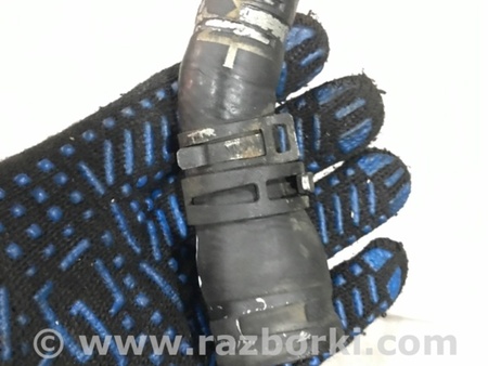 ФОТО Патрубок системы охлаждения для Porsche Cayenne Type 958 (10-18) Киев