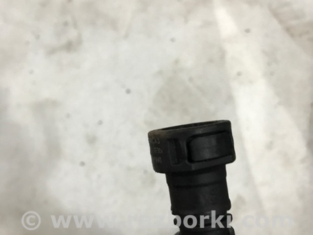 ФОТО Трубка вакуумная для Porsche Cayenne Type 958 (10-18) Киев