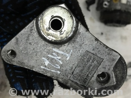 ФОТО Кронштейн натяжного ролика для Porsche Cayenne Type 958 (10-18) Киев