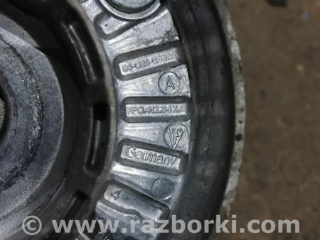 ФОТО Опора стойки для Porsche Cayenne Type 958 (10-18) Киев