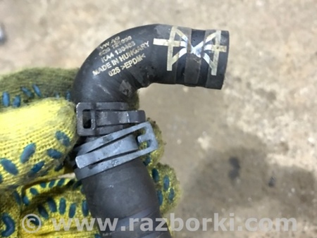 ФОТО Патрубок системы охлаждения для Audi (Ауди) A3 8V1, 8VA, 8V7, 8VS (03.2012-...) Киев