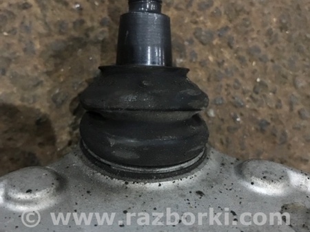 ФОТО Рычаг подвески для Porsche Cayenne Type 958 (10-18) Киев