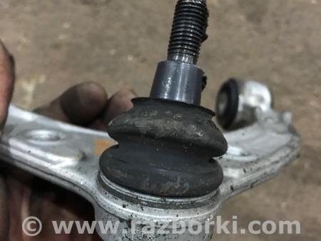 ФОТО Рычаг подвески для Porsche Cayenne Type 958 (10-18) Киев