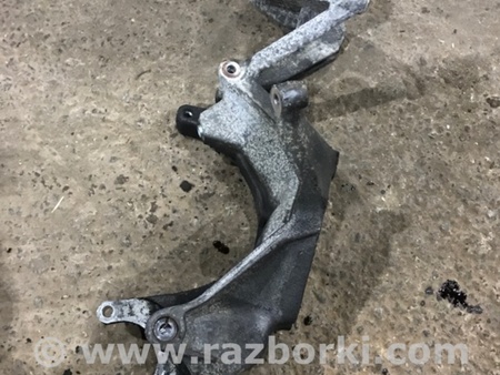 ФОТО Кронштейн для Porsche Cayenne Type 958 (10-18) Киев