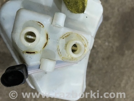 ФОТО Бачок для тормозной жидкости для Porsche Cayenne Type 958 (10-18) Киев