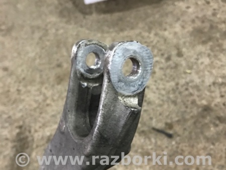 ФОТО Кронштейн для Audi (Ауди) A4 B8 - 8K2, 8K5 (08.2007-11.2015) Киев