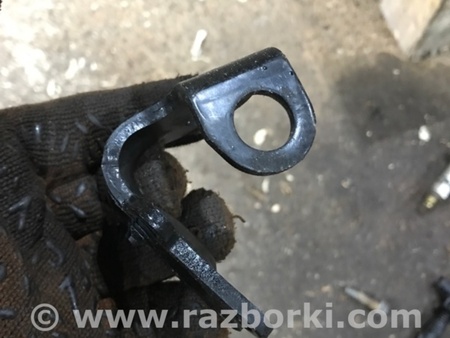 ФОТО Кронштейн для Audi (Ауди) A4 B8 - 8K2, 8K5 (08.2007-11.2015) Киев