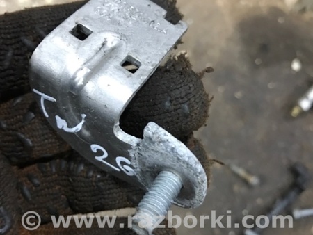 ФОТО Кронштейн для Audi (Ауди) A4 B8 - 8K2, 8K5 (08.2007-11.2015) Киев