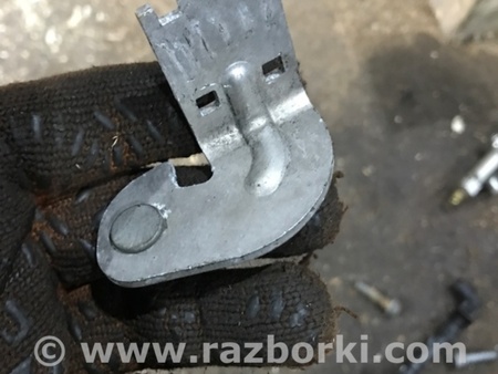 ФОТО Кронштейн для Audi (Ауди) A4 B8 - 8K2, 8K5 (08.2007-11.2015) Киев