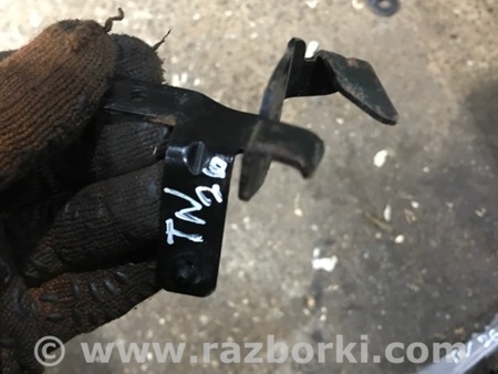 ФОТО Кронштейн для Audi (Ауди) A4 B8 - 8K2, 8K5 (08.2007-11.2015) Киев