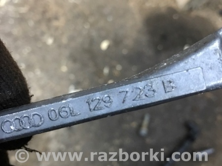ФОТО Кронштейн для Audi (Ауди) A4 B8 - 8K2, 8K5 (08.2007-11.2015) Киев