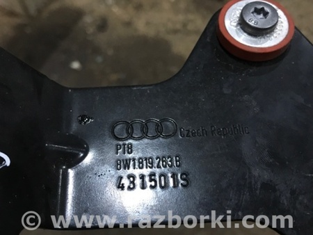 ФОТО Кронштейн для Audi (Ауди) A4 B8 - 8K2, 8K5 (08.2007-11.2015) Киев