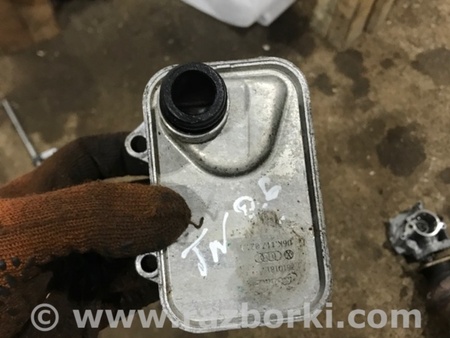 ФОТО Радиатор масляный для Audi (Ауди) A4 B8 - 8K2, 8K5 (08.2007-11.2015) Киев