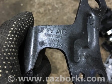 ФОТО Кронштейн для Audi (Ауди) A4 B8 - 8K2, 8K5 (08.2007-11.2015) Киев