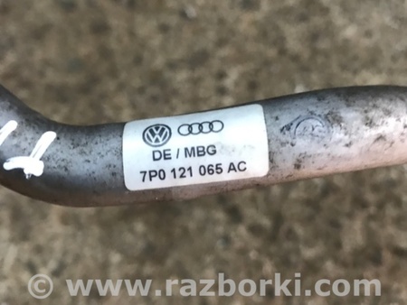 ФОТО Патрубок системы охлаждения для Porsche Cayenne Type 958 (10-18) Киев