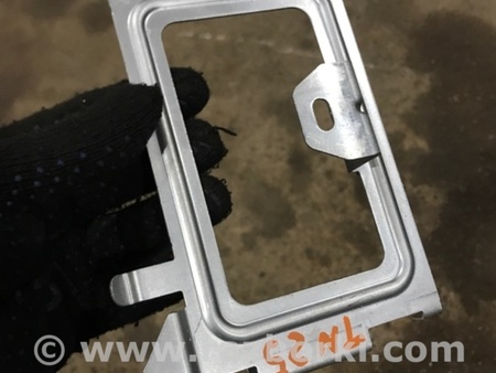 ФОТО Кронштейн для Porsche Cayenne Type 958 (10-18) Киев