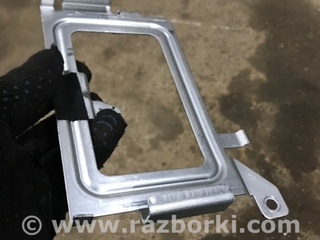 ФОТО Кронштейн для Porsche Cayenne Type 958 (10-18) Киев