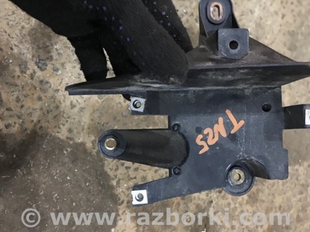 ФОТО Кронштейн для Porsche Cayenne Type 958 (10-18) Киев