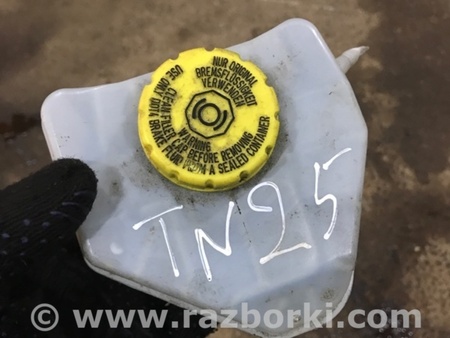 ФОТО Бачок для тормозной жидкости для Porsche Cayenne Type 958 (10-18) Киев