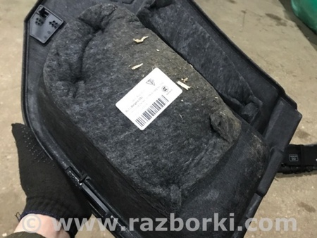 ФОТО Обшивка багажника для Porsche Macan Киев