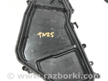 ФОТО Крышка блока предохранителей для Porsche Cayenne Type 958 (10-18) Киев