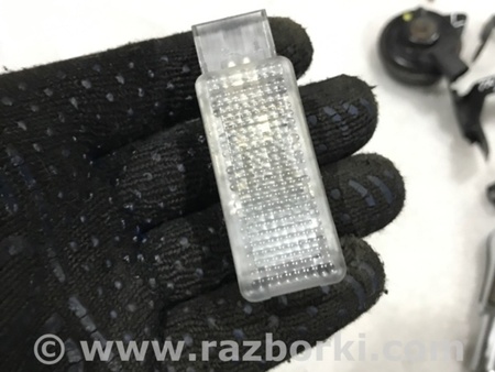 ФОТО Плафон подсветки салона для Porsche Cayenne Type 958 (10-18) Киев