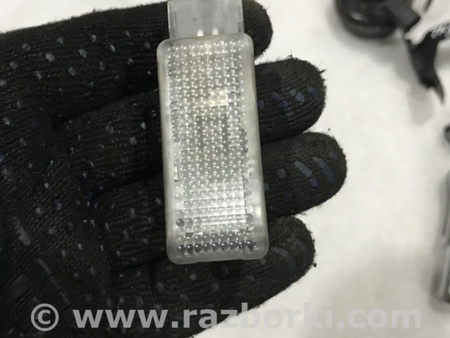 ФОТО Плафон подсветки салона для Porsche Cayenne Type 958 (10-18) Киев