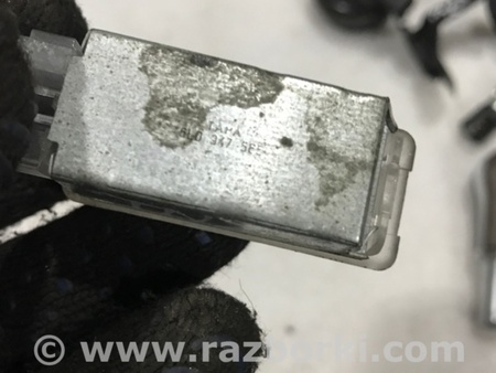 ФОТО Плафон подсветки салона для Porsche Cayenne Type 958 (10-18) Киев
