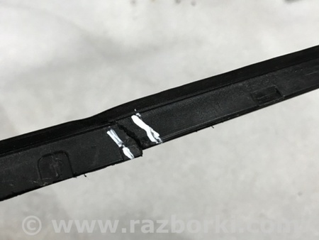 ФОТО Молдинг лобового стекла для Porsche Cayenne Type 958 (10-18) Киев