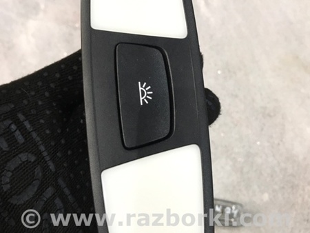 ФОТО Плафон подсветки салона для Audi (Ауди) A3 8V1, 8VA, 8V7, 8VS (03.2012-...) Киев