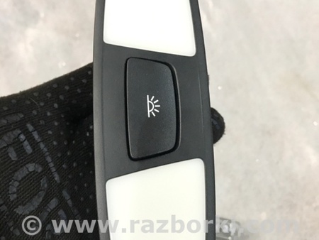 ФОТО Плафон подсветки салона для Audi (Ауди) A3 8V1, 8VA, 8V7, 8VS (03.2012-...) Киев