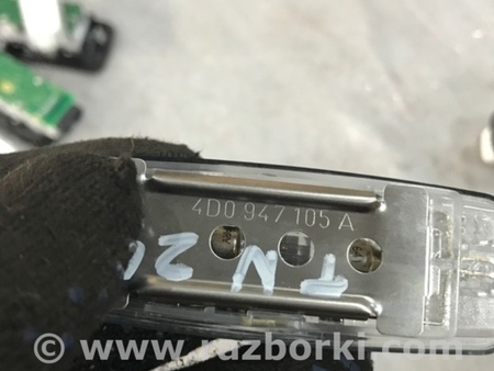 ФОТО Плафон подсветки салона для Audi (Ауди) A3 8V1, 8VA, 8V7, 8VS (03.2012-...) Киев
