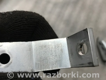 ФОТО Кронштейн для Porsche Cayenne Type 958 (10-18) Киев
