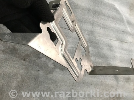 ФОТО Кронштейн для Porsche Cayenne Type 958 (10-18) Киев