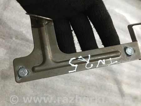 ФОТО Кронштейн для Porsche Cayenne Type 958 (10-18) Киев