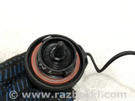 ФОТО Крышка топливного бака для Audi (Ауди) A3 8V1, 8VA, 8V7, 8VS (03.2012-...) Киев