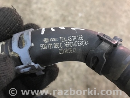 ФОТО Патрубок системы охлаждения для Audi (Ауди) A3 8V1, 8VA, 8V7, 8VS (03.2012-...) Киев