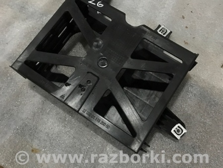 ФОТО Кронштейн для Audi (Ауди) A4 B8 - 8K2, 8K5 (08.2007-11.2015) Киев