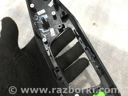 ФОТО Накладка на торпедо для Audi (Ауди) A4 B8 - 8K2, 8K5 (08.2007-11.2015) Киев