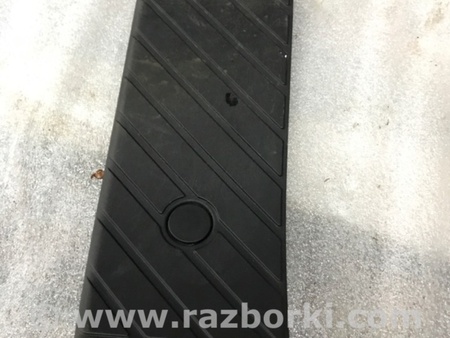 ФОТО Пластик для Audi (Ауди) A4 B8 - 8K2, 8K5 (08.2007-11.2015) Киев