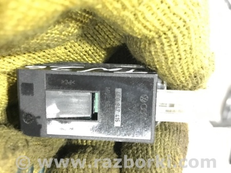 ФОТО Плафон подсветки салона для Audi (Ауди) A4 B8 - 8K2, 8K5 (08.2007-11.2015) Киев