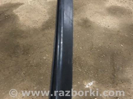 ФОТО Молдинг лобового стекла для Audi (Ауди) A4 B8 - 8K2, 8K5 (08.2007-11.2015) Киев