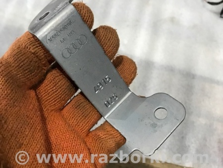 ФОТО Кронштейн для Audi (Ауди) A4 B8 - 8K2, 8K5 (08.2007-11.2015) Киев