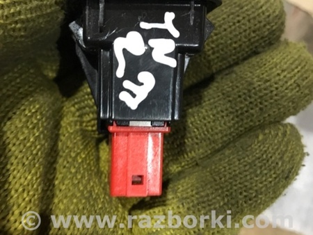 ФОТО Сильно поцарапан для Audi (Ауди) A4 B8 - 8K2, 8K5 (08.2007-11.2015) Киев