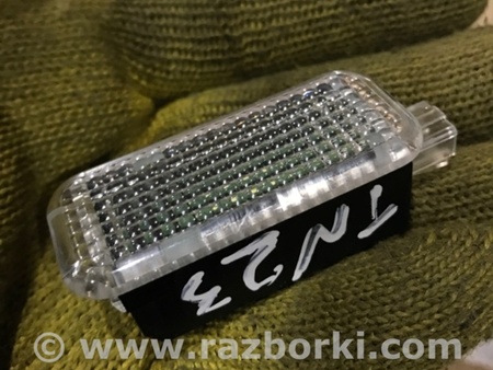 ФОТО Плафон подсветки салона для Audi (Ауди) A4 B8 - 8K2, 8K5 (08.2007-11.2015) Киев
