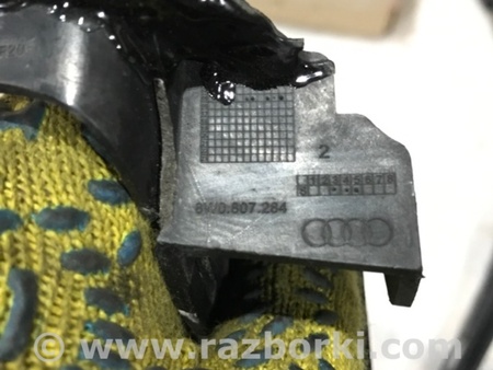 ФОТО Кронштейн для Audi (Ауди) A4 B8 - 8K2, 8K5 (08.2007-11.2015) Киев